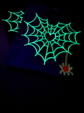 Load image into Gallery viewer, 🕸️ Heart of the Web Glow Tee
