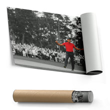Load image into Gallery viewer, Tiger Woods Canvas Art – Masters 2019 Golf Wall Decor
